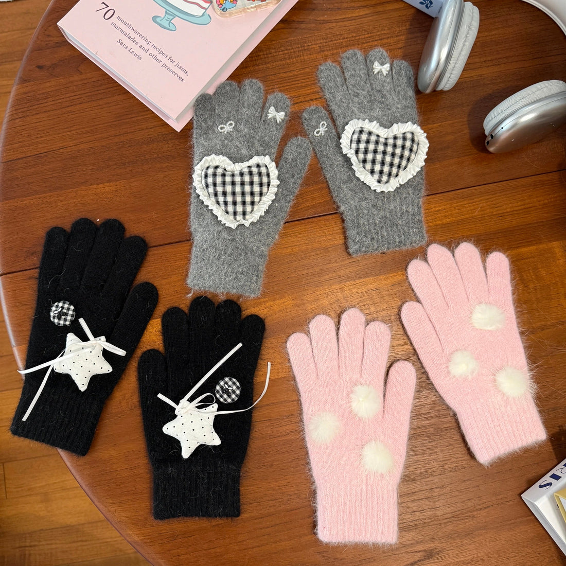 5 Must-Have Coquette Winter Accessories to Elevate Your 2026 Style